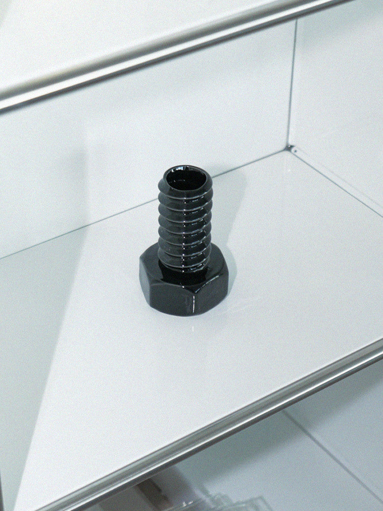 Bolt Vase Black