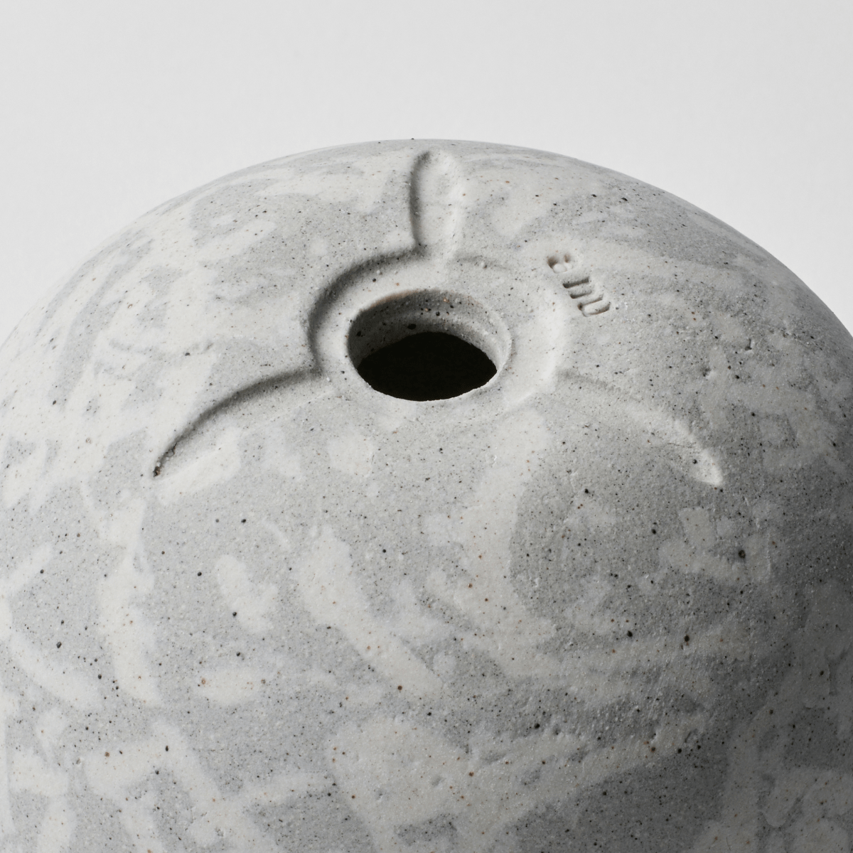 Plant Bowl 12. (Snow Color)