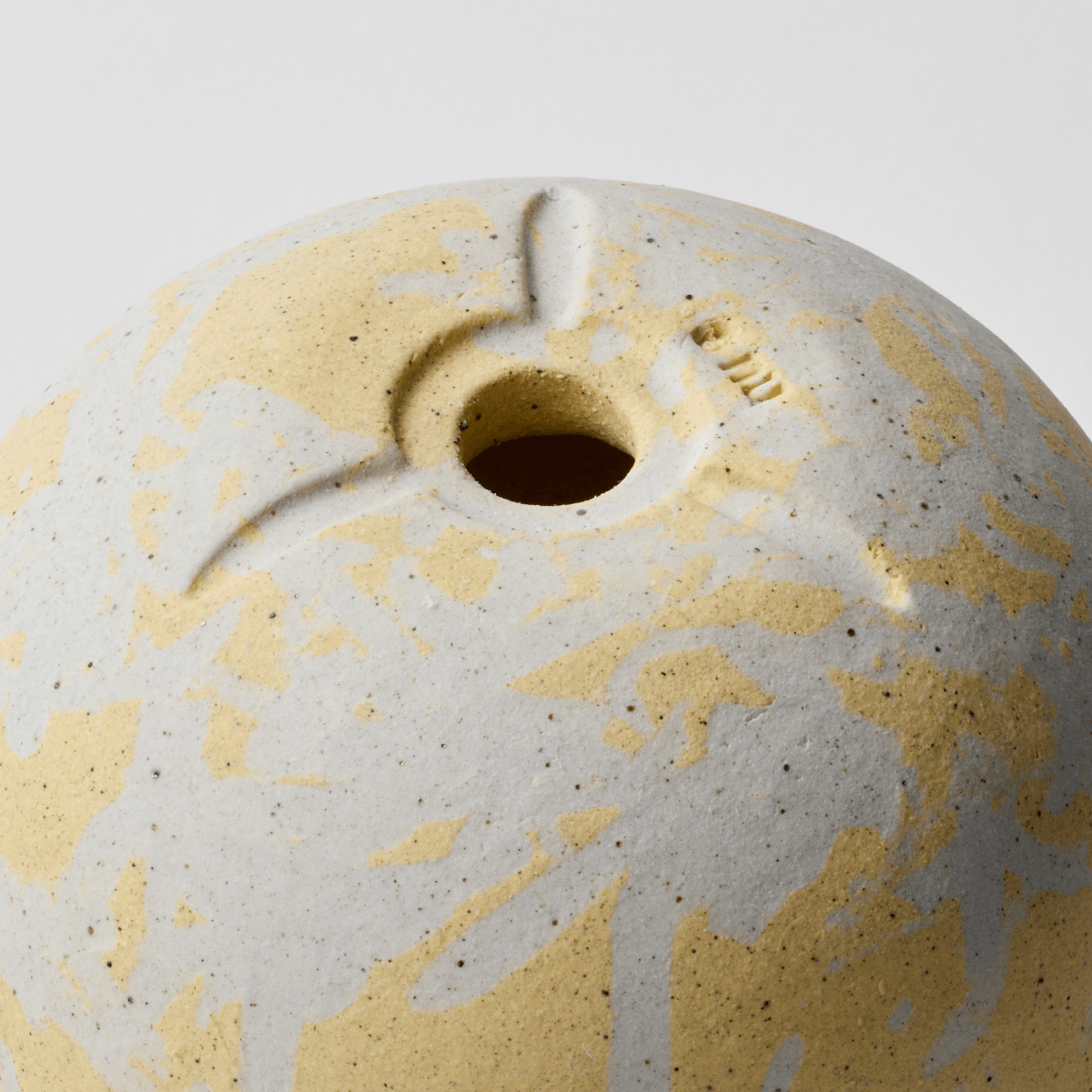 Plant Bowl 8. (Chamomile Color)