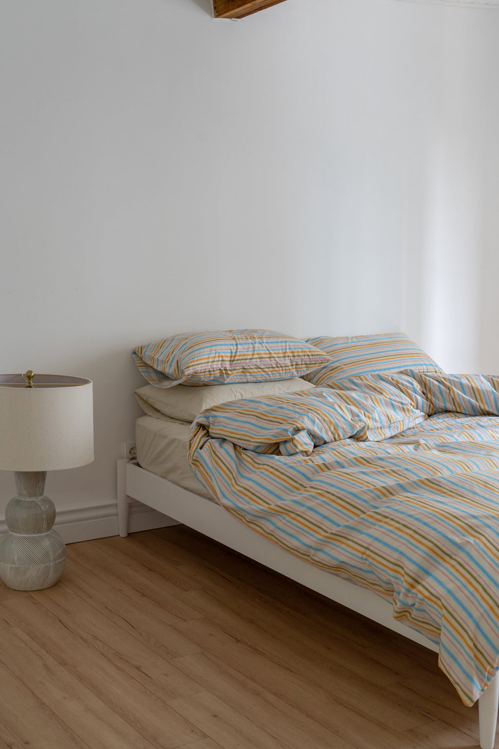 LOOM STRIPE BEDDING SET (Blue Sketch)